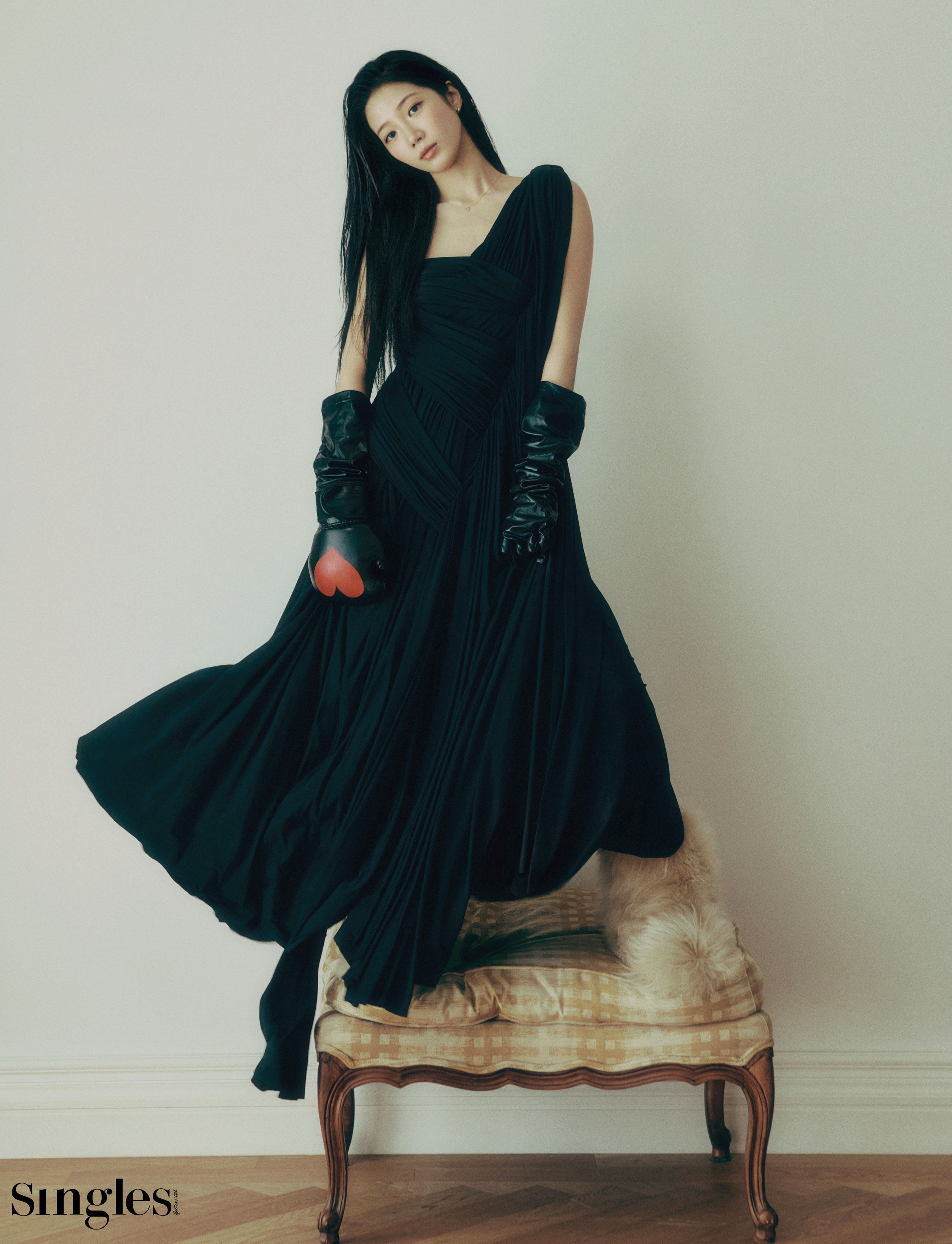 셀럽, 셀럽화보, 르세라핌 싱글즈 화보, 채원 싱글즈 화보, 크레이지, CRAZY